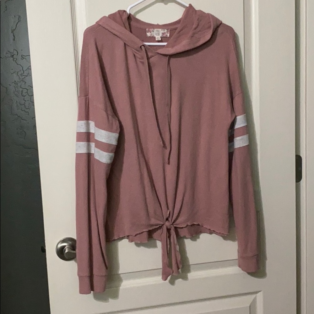 Pink/mauve hooded sweatshirt with front tie.